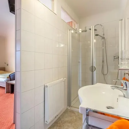 Roshof Holiday home *