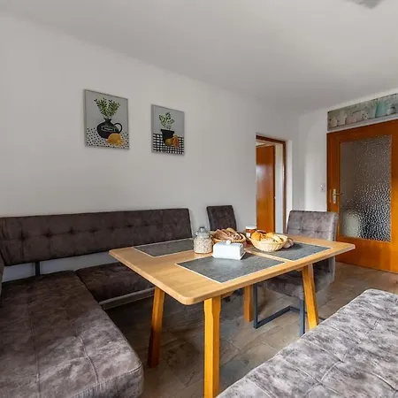 Holiday home Roshof *